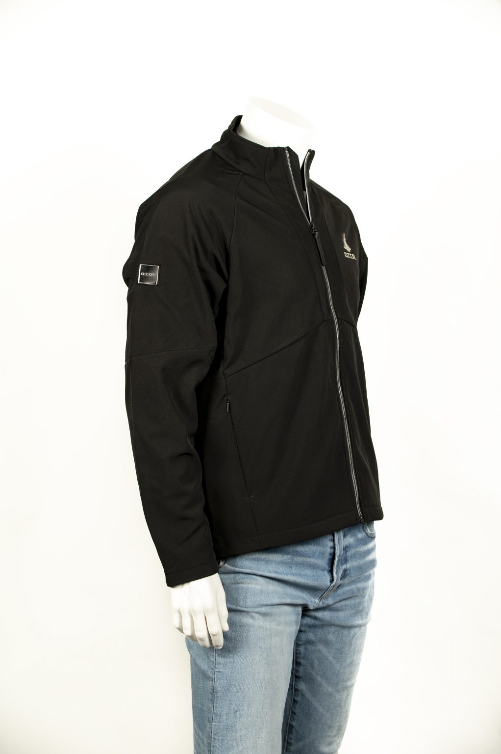 The Flagstaff (M) Black